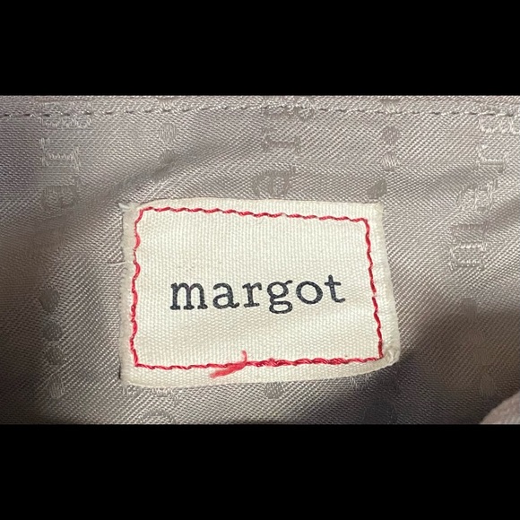 Margot New York leather crossbody - Picture 4 of 11